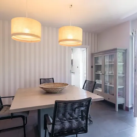 Apartment Sukarrieta By People *