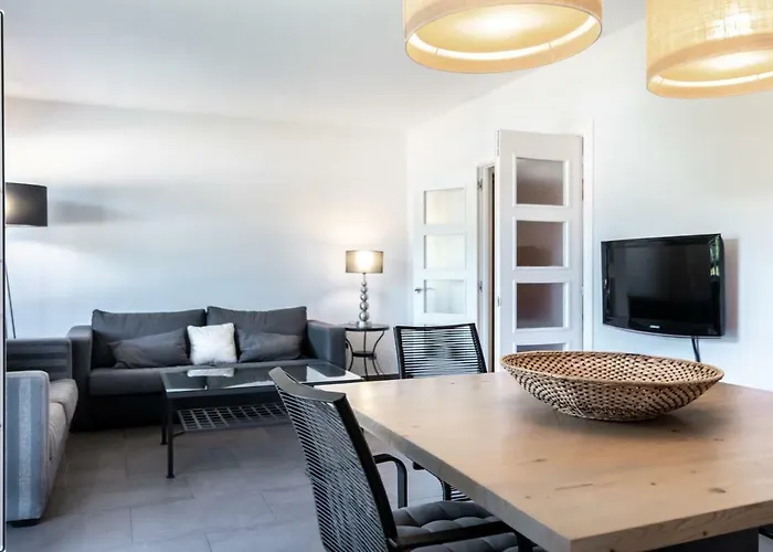 Sukarrieta By People Busturia