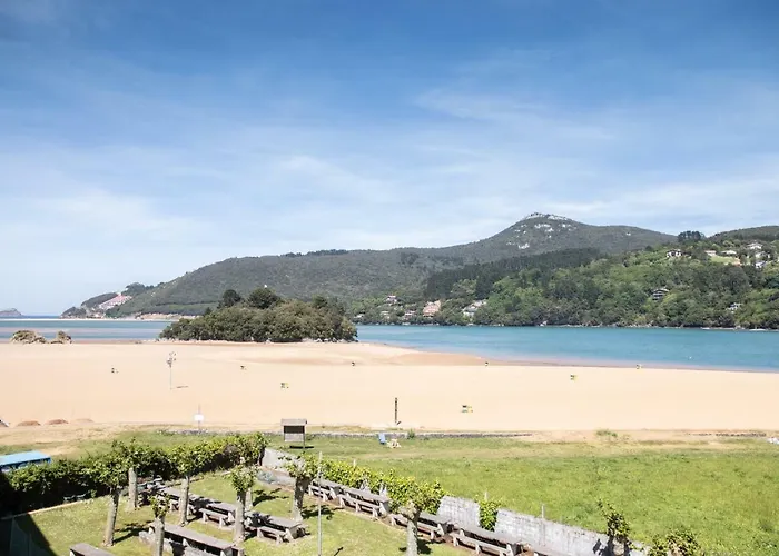 Sukarrieta By People Apartment Busturia