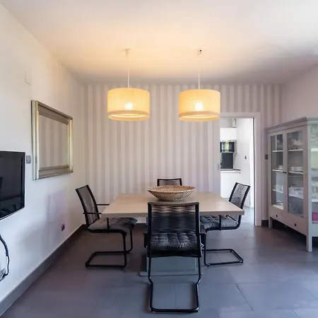 Sukarrieta By People Appartement Busturia